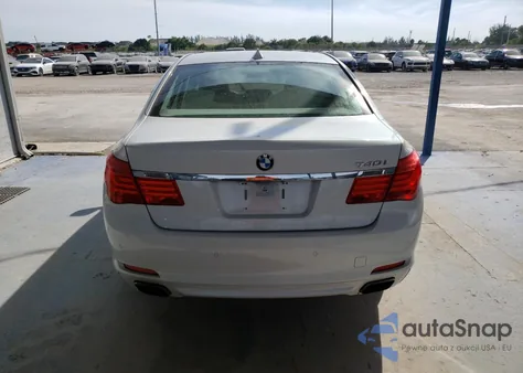 2011 BMW 740 I из США, поврежденный, VIN WBAKA4C58BC612840